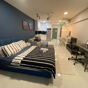 Summer Klcc By Whollmark Apartamento