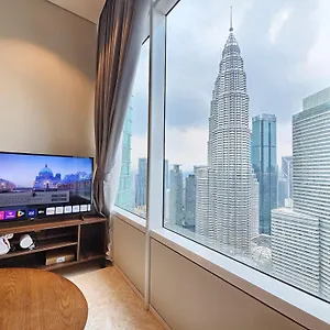 شقة Sky Suites Klcc By Staylar, كوالالمبور