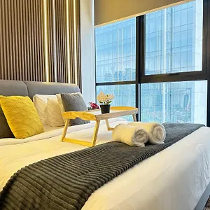 شقة Scarletz Klcc Twin Tower By Purple Orchid, كوالالمبور