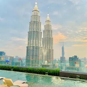 Star Sky Park Klcc Appartamento